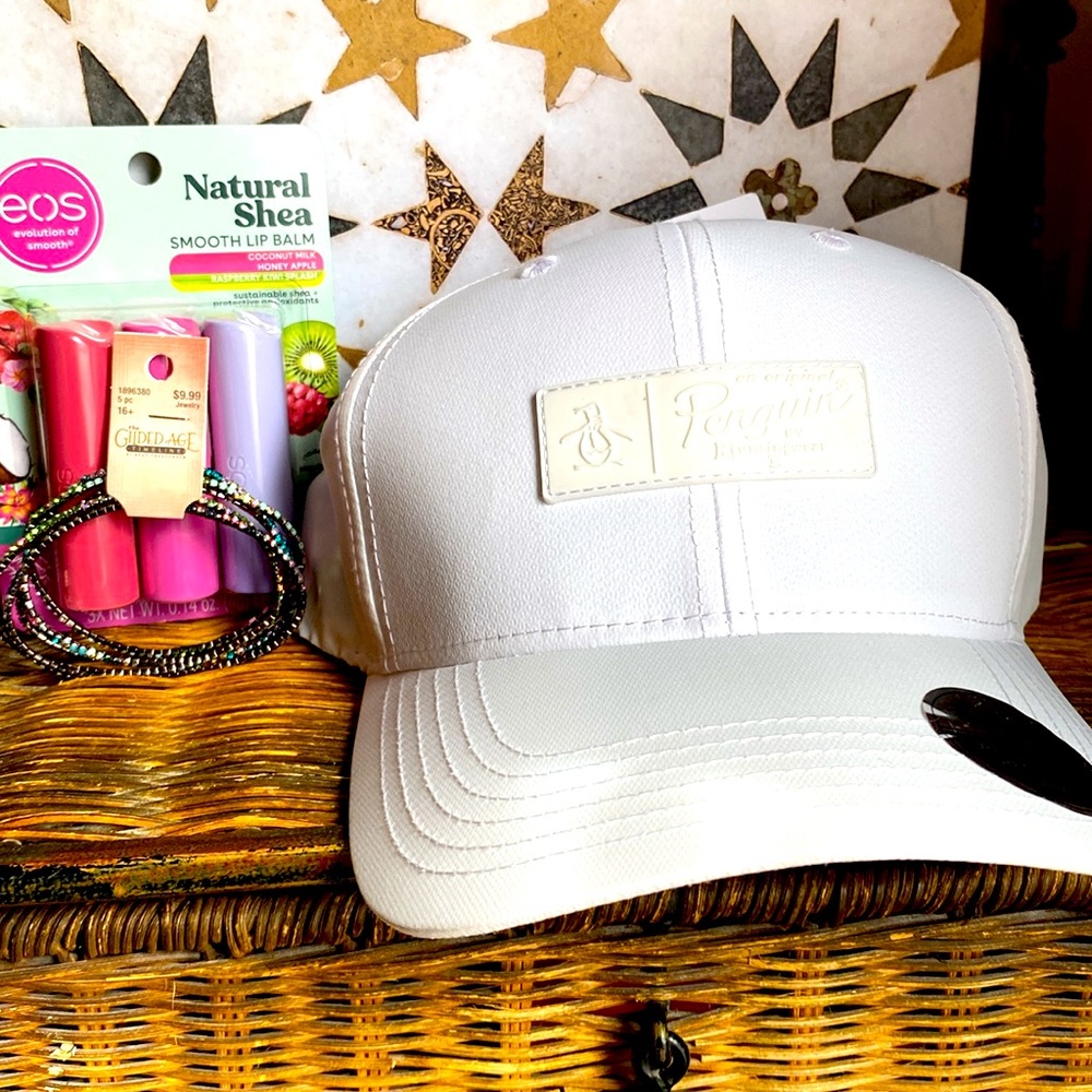 Original Penguin Classic White Cap-with THREE EOS lip balm for F R E E  :) :)